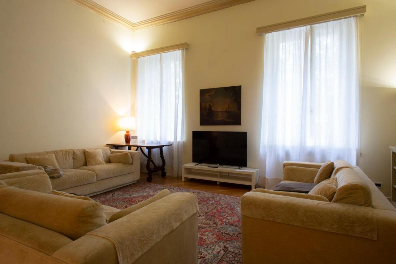 Fiume 10 Torino Exterior foto